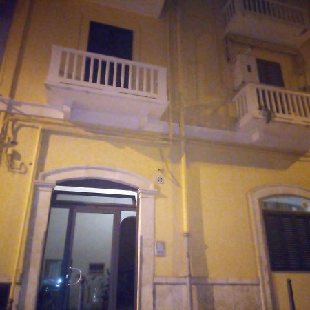巴里Campus House公寓 外观 照片